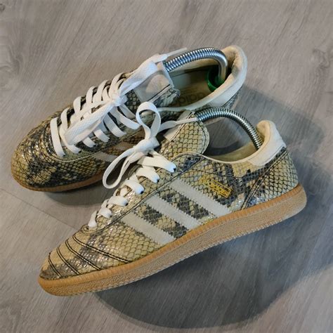 adidas samba japan.